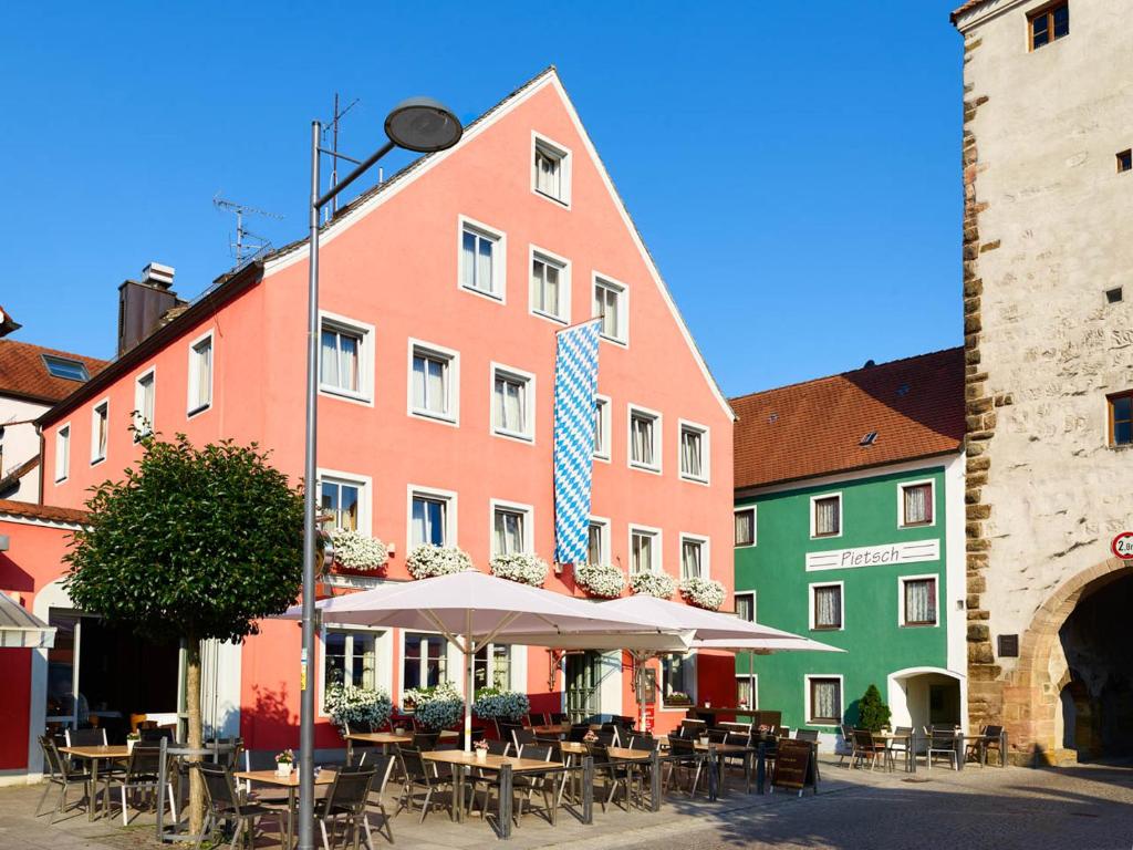 Hôtel Gasthof-Hotel Pietsch Marktplatz 55, 92342 Freystadt