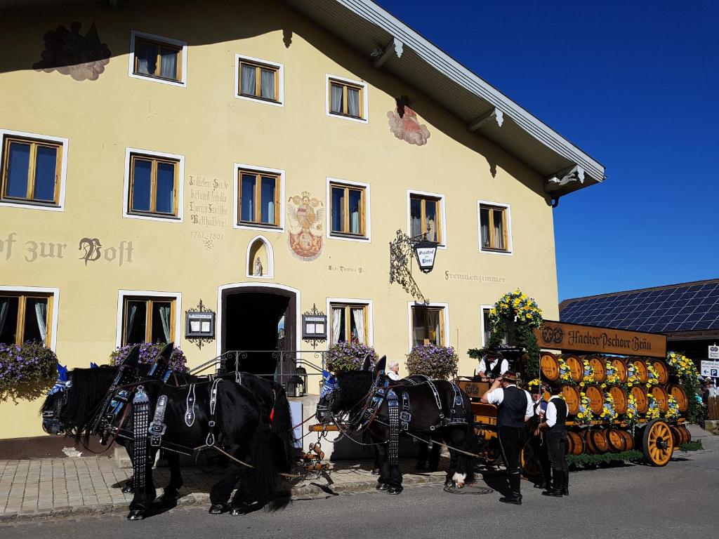 Maison d'hôtes Gasthof - Hotel zur Post Hauptstr. 19, 82343 Pöcking