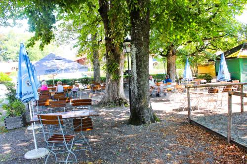 Maison d'hôtes Gasthof Jägerwirt Starnberger Str. 119 Hohenschäftlarn