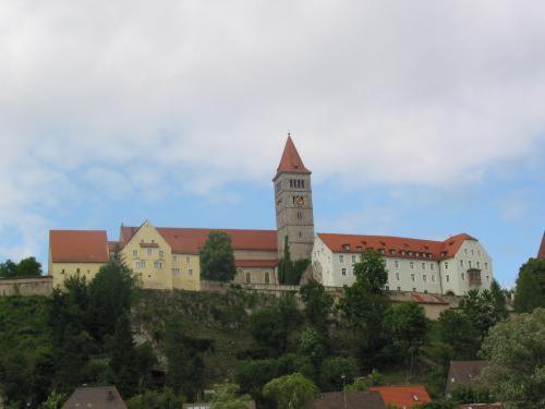 Maison d'hôtes Gasthof Schwarzer Bär Marktplatz 13, 92280 Kastl
