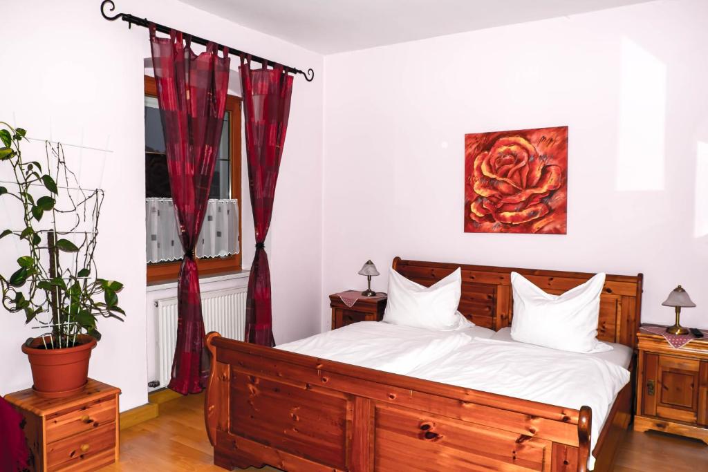 Auberge de jeunesse Gasthof zur Alten Post-Pension Marktplatz 2, 94081 Fürstenzell