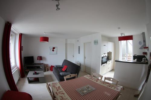 Appartement GAUTIER 2 12 Rue Couraye Granville