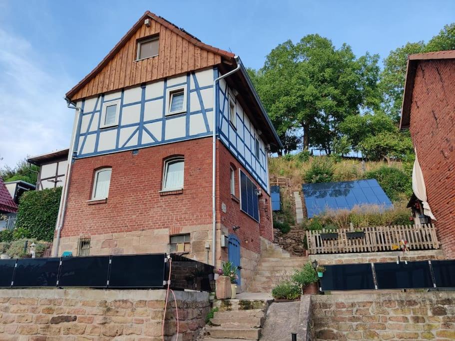 Maison de vacances Gemütliches Fachwerkhaus im Mittelgebirge Hessen Thüringen 8 Schloßbergstraße, 37293 Herleshausen
