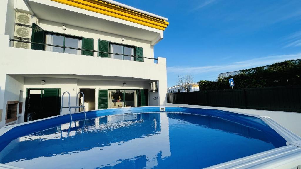 Maison de vacances Gil CIP Rua do Gamito, Urb. Vale Pedras, Lote A1, 8200-047 Albufeira