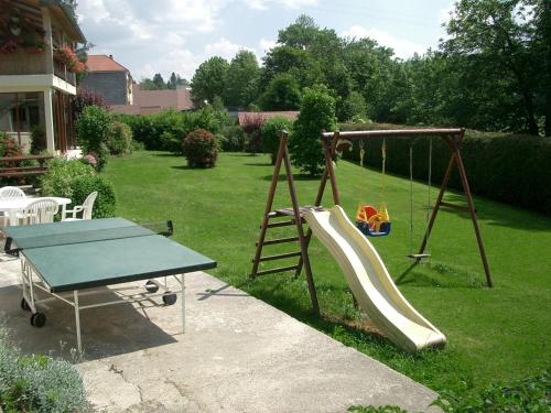 Gîte 1805 Montagnes du Jura avec Spa et Sauna classé 2 étoiles Foncine-le-Haut france