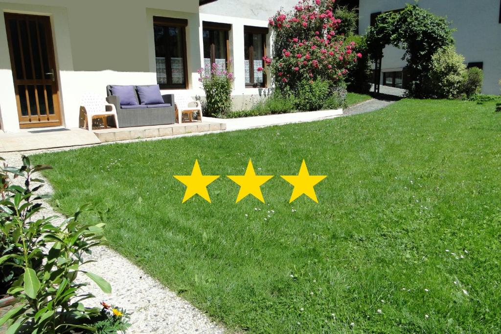 Appartement Gîte 295 Montagnes du Jura avec Spa et Sauna classé 3 étoiles 50 Grande Rue, 39460 Foncine-le-Haut