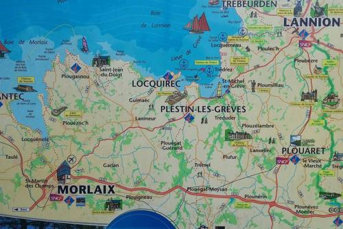 Gîte 3 pers Jacuzzi extérieur sous bulle, possibilité table d'hôtes le soir Tréduder france