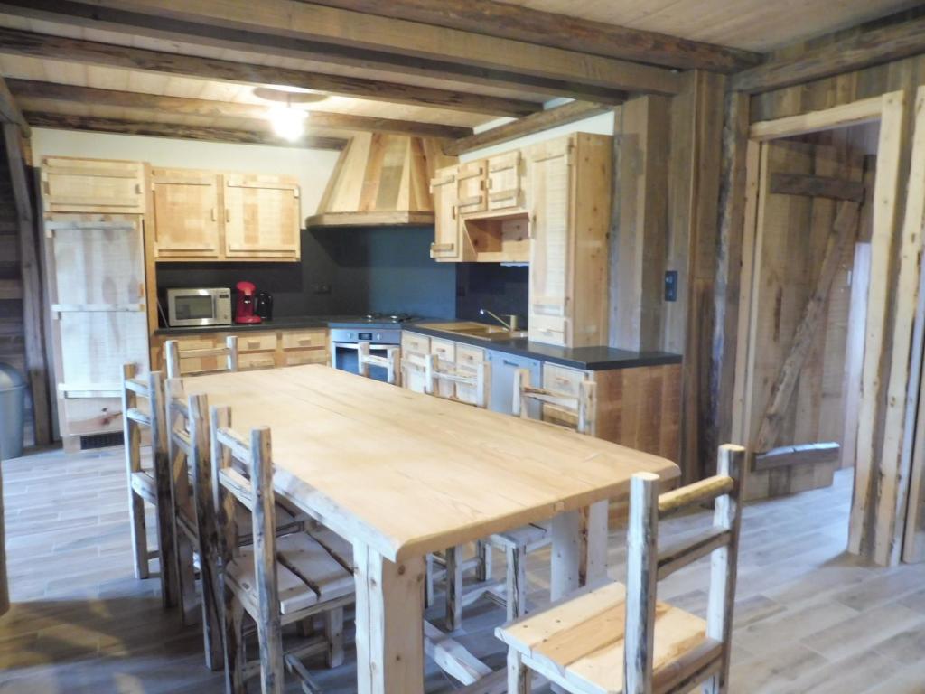 Maison de vacances gîte 8 personnes 5 Rue du dessus du Village, 88430 Gerbépal