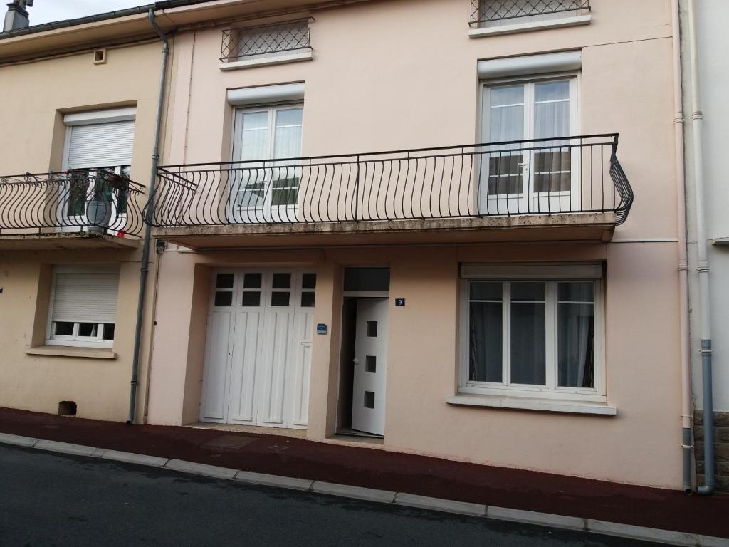 Maison de vacances Gîte \ 9 rue Georges Clemenceau, 81230 Lacaune