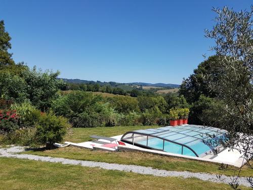 Maison de vacances gite a la campagne fialesuch Noailhac