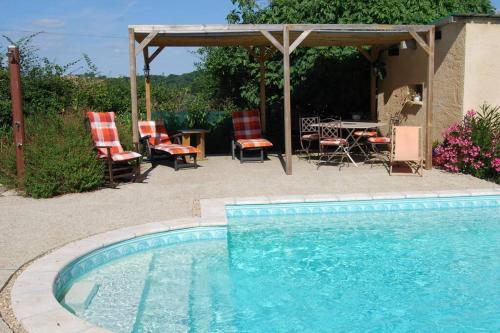 Gîte à la ferme avec piscine Bernadets-Debat france