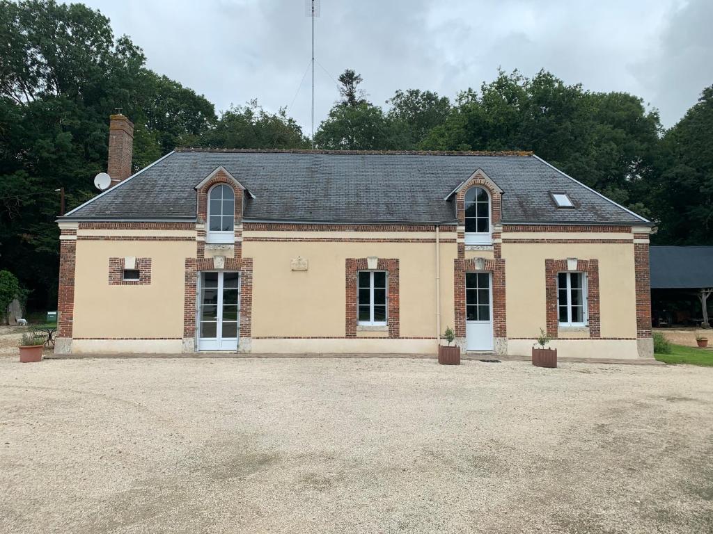Maison de vacances Gîte à la ferme de Sainte Radegonde Gîte Sainte-Radegonde, 28200 Lanneray