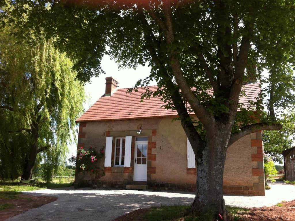 Maison de vacances Gîte Agonges, 3 pièces, 4 personnes - FR-1-489-36 Les Carrons, 03210 Agonges