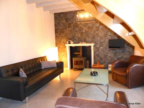 Gîte Agonges, 3 pièces, 4 personnes - FR-1-489-36 Agonges france