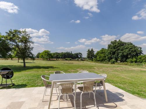 Gîte Aix-Villemaur-Palis-Aix-en-Othe, 4 pièces, 6 personnes - FR-1-543-63 Le Jard france