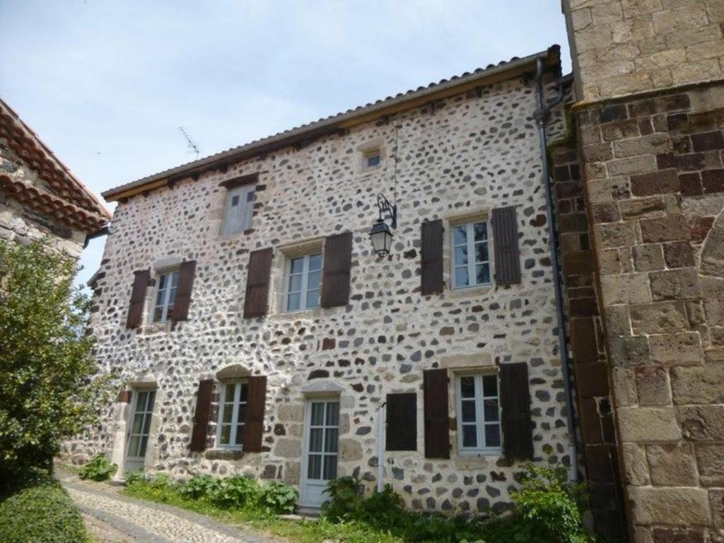 Maison de vacances Gîte Arlempdes, 4 pièces, 6 personnes - FR-1-582-113 Le Bourg, 43490 Arlempdes