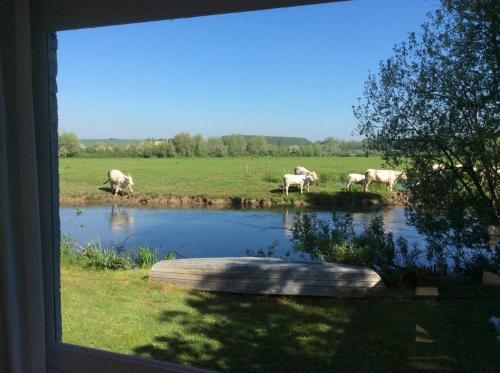 Gite at 105 Nampont-Saint-Martin france