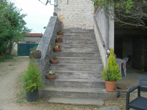 Gîte au cœur du Lot, la maison de Pauline Lentillac du Causse france