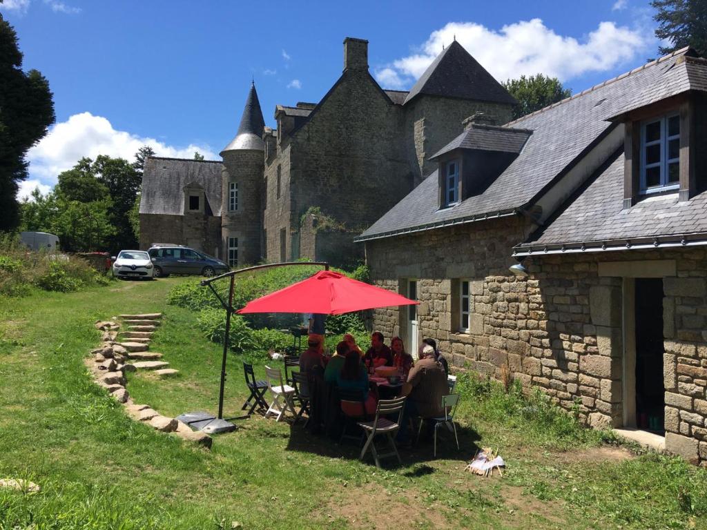 Maison de vacances Gite au Château 3 Kerouallan, 56160 Lignol