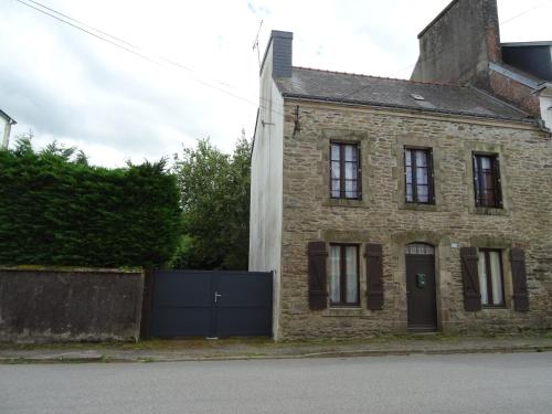 Gîte au coeur de la Bretagne Roudouallec france