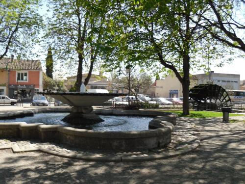 Gite au coeur de Provence LʼIsle-sur-la-Sorgue france