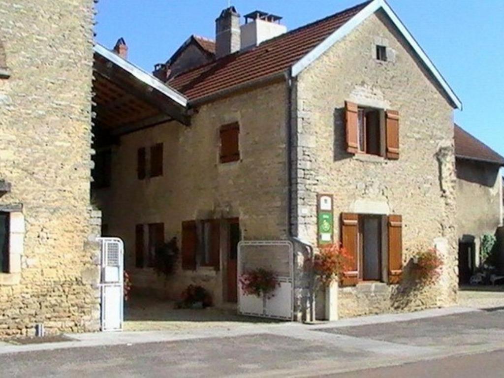 Maison de vacances Gîte Aubepierre-sur-Aube, 3 pièces, 5 personnes - FR-1-611-52 46 Rue du Moulin, 52210 Aubepierre-sur-Aube