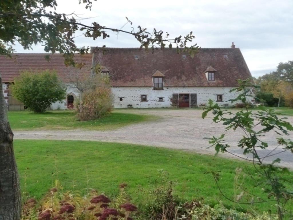 Maison de vacances Gîte Audes, 6 pièces, 15 personnes - FR-1-489-144 ROUERON, 03190 Audes