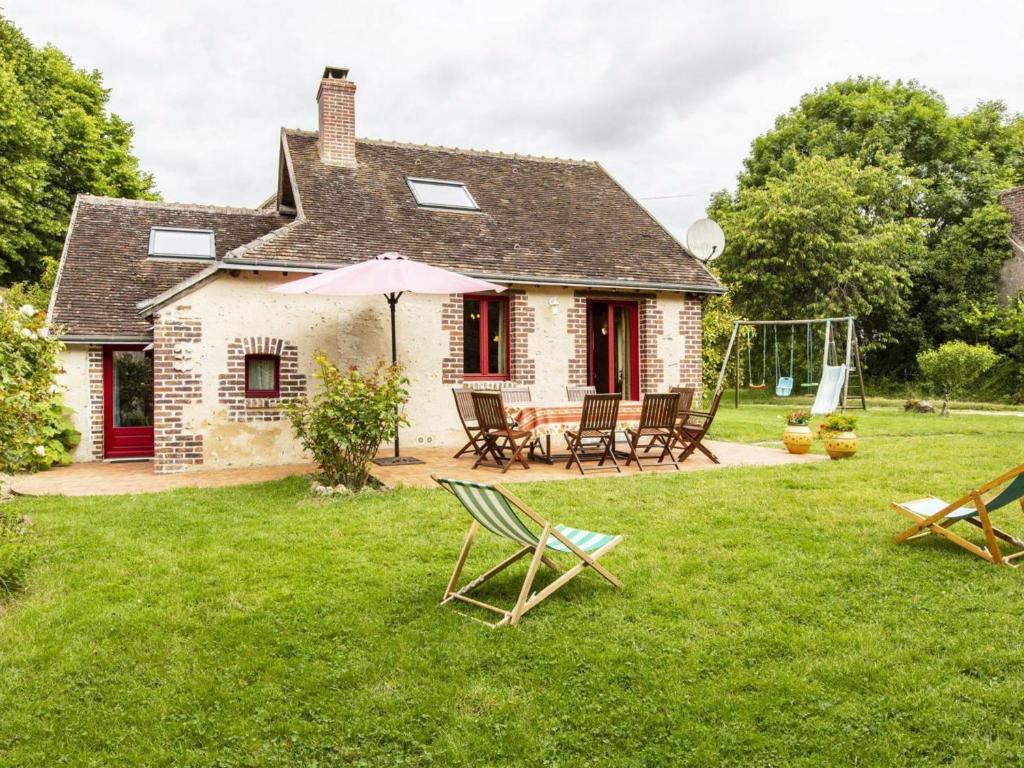 Maison de vacances Gîte Authon, 5 pièces, 10 personnes - FR-1-491-269 Les Petits Hêtres, 41310 Authon