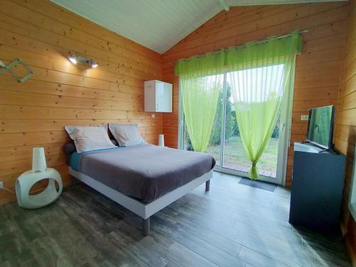Maison de vacances Gîte avec piscine à 15 min de Lacanau océan 12 chemin des meynieux Brach