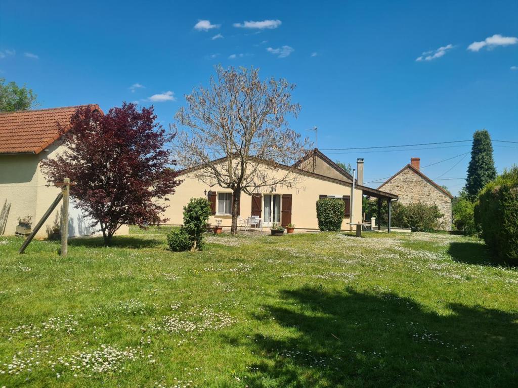 Maison de vacances Gîte Baraize, 3 pièces, 4 personnes - FR-1-591-319 23 Rue du Tilleul Cromay, 36270 Baraize