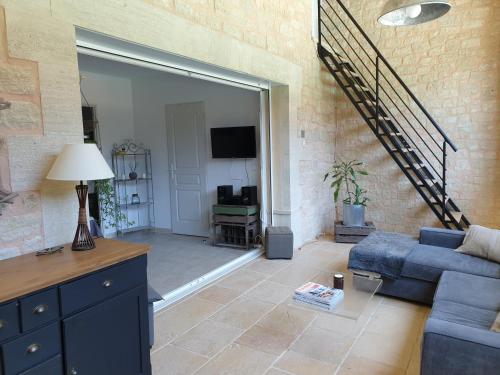 Appartements Gîte Bastide LAGREMUSE 121 Chemin des Quines Sarrians