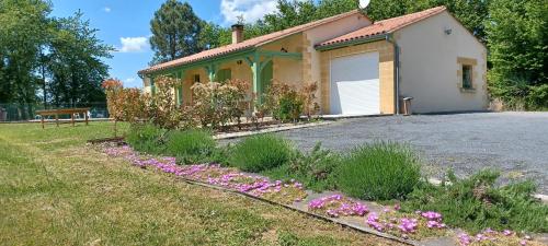 Gîte Bel Horizon Marcillac-Saint-Quentin france