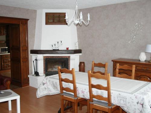 Gîte Belleville-sur-Meuse, 4 pièces, 4 personnes - FR-1-585-42 Belleville-sur-Meuse france
