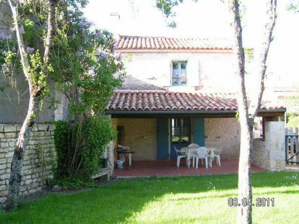 Maison de vacances Gîte Benet, 3 pièces, 4 personnes - FR-1-426-139 15 rue du Port Grenouillet, 85490 Benet