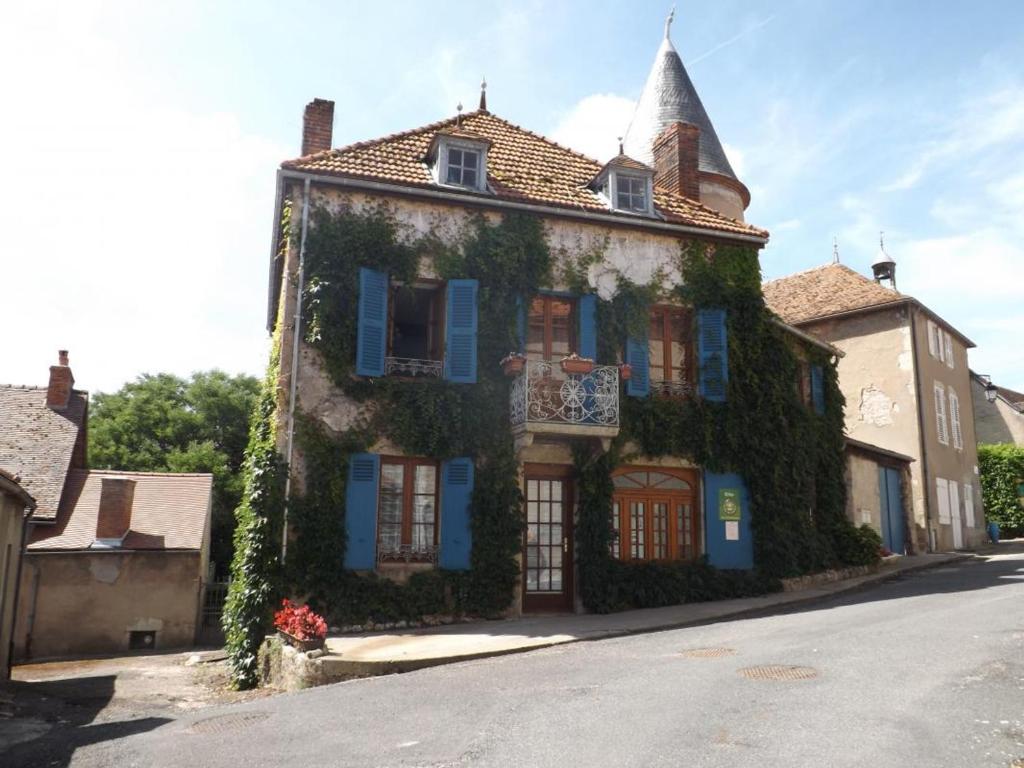 Maison de vacances Gîte Billy, 2 pièces, 4 personnes - FR-1-489-1 RUE DU CHATEAU, 03260 Billy