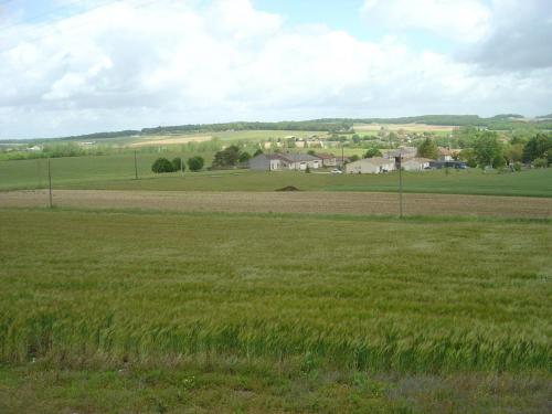 Gîte Blanzaguet-Saint-Cybard, 4 pièces, 6 personnes - FR-1-653-21 Blanzaguet-Saint-Cybard france