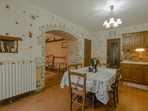 Maison de vacances Gîte Bligny, 4 pièces, 6 personnes - FR-1-543-110 14 rue du Château BLIGNY Bligny