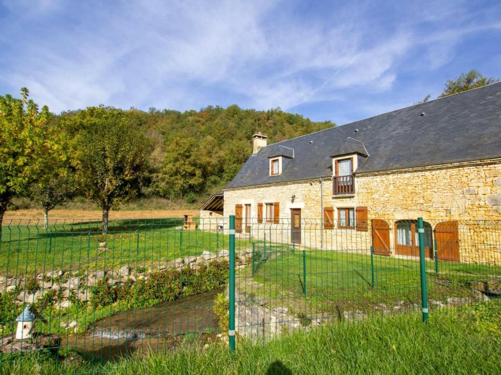 Maison de vacances Gîte Borrèze, 6 pièces, 10 personnes - FR-1-616-170 Moulin Combroux, 24590 Borrèze