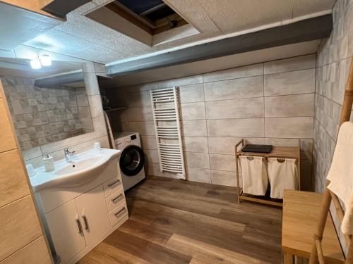 Gîte cévenol avec SPA et Piscine privatifs Saint-Martin-de-Valgalgues france