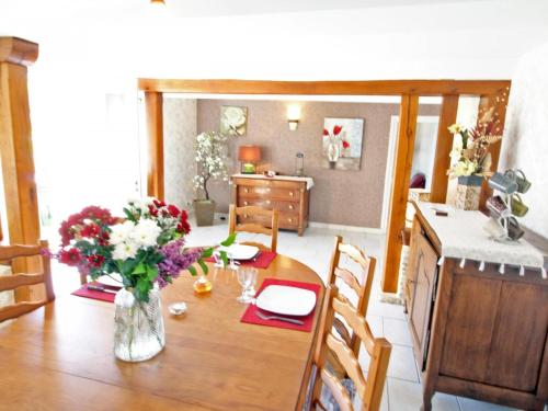 Maison de vacances Gîte Champosoult, 5 pièces, 6 personnes - FR-1-497-27 CHAMPOSOULT Champosoult