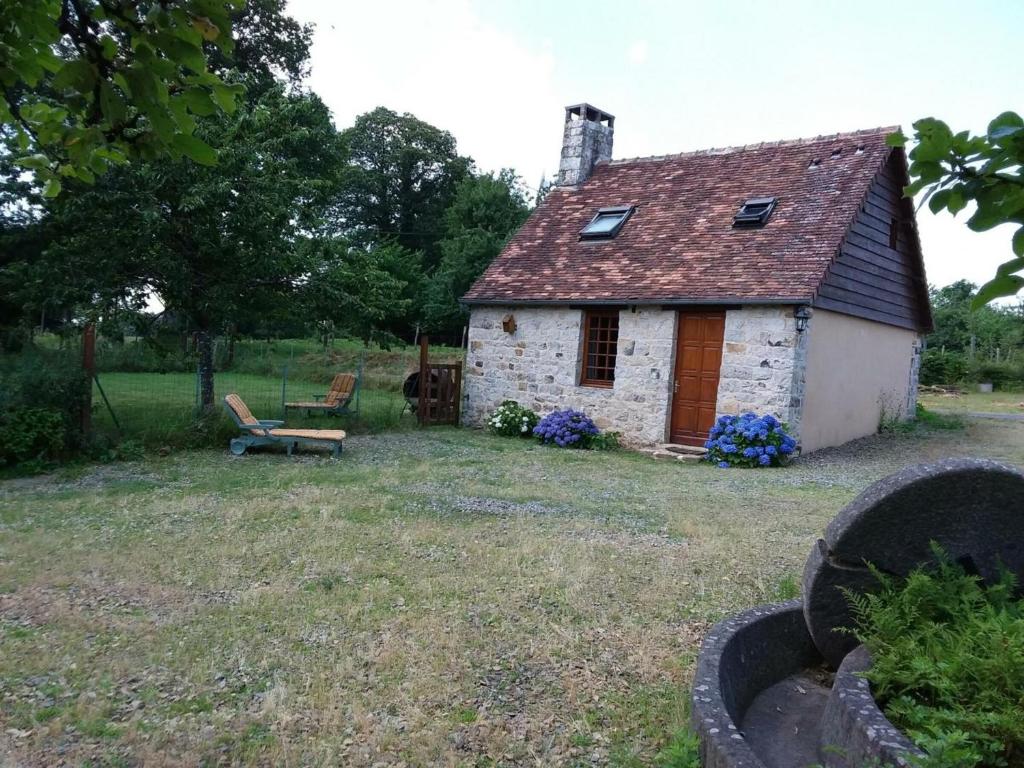 Maison de vacances Gîte Champsecret, 2 pièces, 3 personnes - FR-1-497-15 L'Etre aux Amiards, 61700 Champsecret