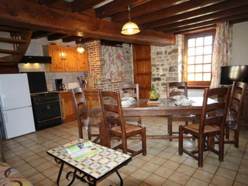 Gîte Champsecret, 2 pièces, 3 personnes - FR-1-497-15 Champsecret france