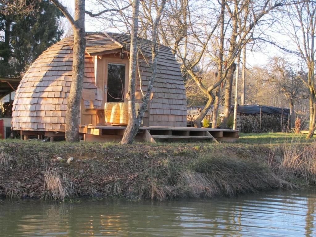 Maison de vacances Gîte Chennegy, 1 pièce, 2 personnes - FR-1-543-139 3 Chemin de la Sablonnière, 10190 Chennegy