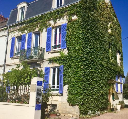 Appartement Gîte chez Madeleine Rez de chaussé 14 rue du 11 novembre Louhans