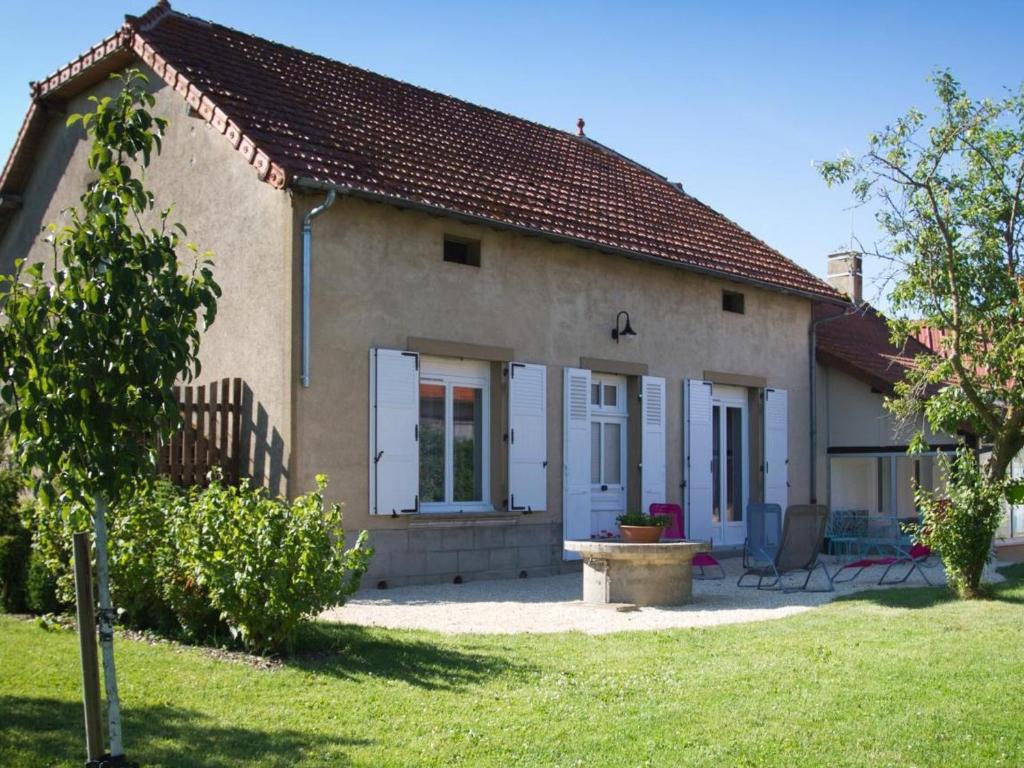 Maison de vacances Gîte Cindré, 5 pièces, 8 personnes - FR-1-489-256 Les Guerichauds, 03220 Cindré