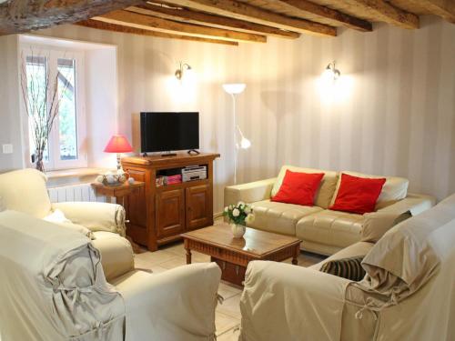 Gîte Cindré, 5 pièces, 8 personnes - FR-1-489-256 Cindré france