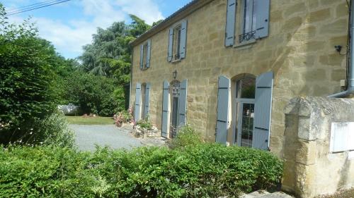 Maison de vacances Gîte Communal les Muriers 3 étoiles MAIRIE Le Bourg Fossés-et-Baleyssac