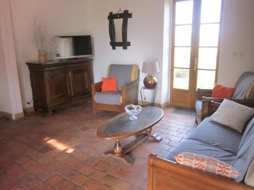 Maison de vacances Gîte Coudroy, 4 pièces, 6 personnes - FR-1-590-137 La Mardonnière Coudroy