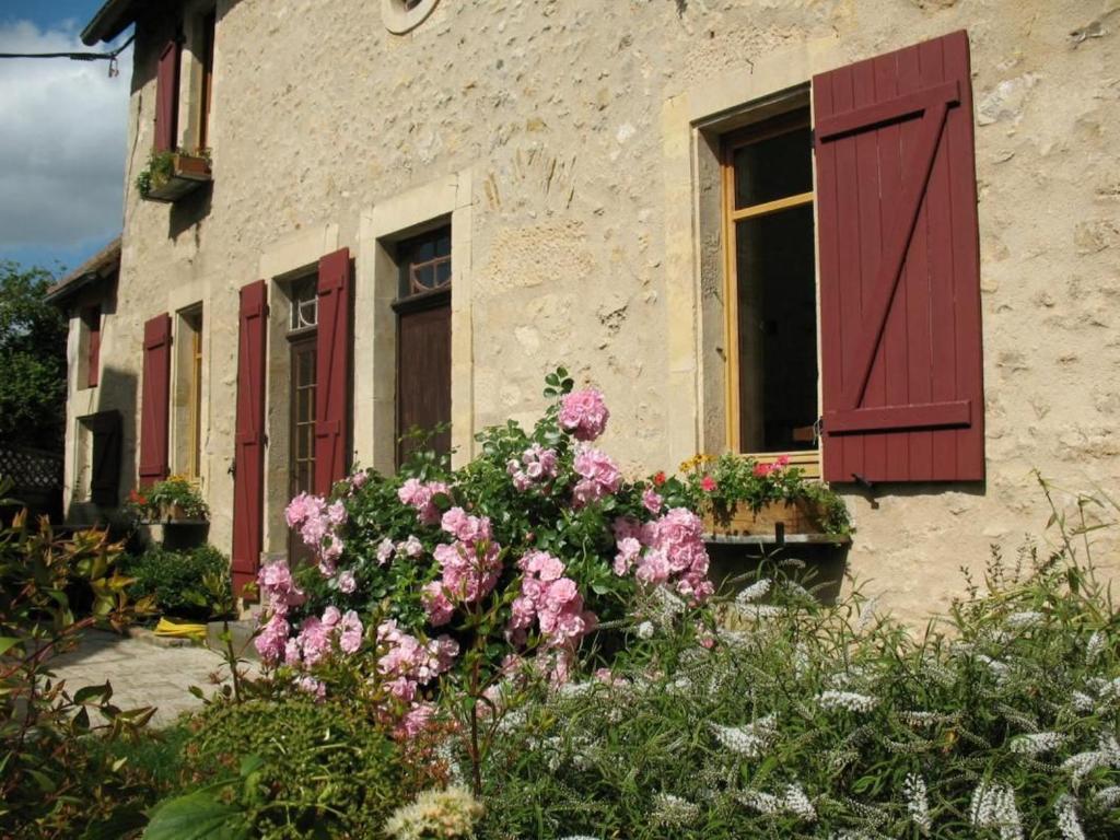 Maison de vacances Gîte Crannes-en-Champagne, 3 pièces, 10 personnes - FR-1-410-127 Au bourg, 72540 Crannes-en-Champagne