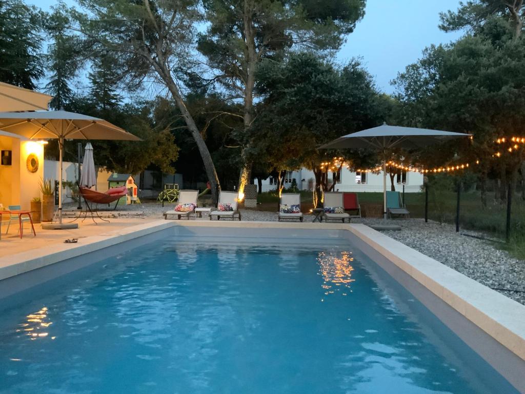 Maison de vacances Gîte dans les pins avec piscine La Venue de Pernes, 84380 Mazan